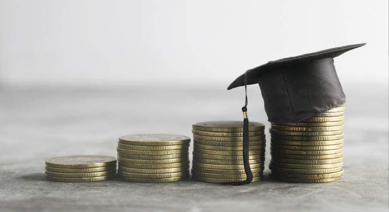 becas111111.jpg