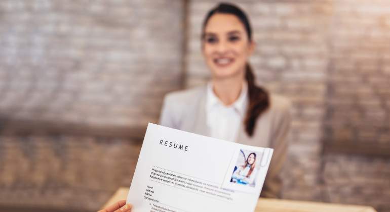 ideas-y-consejos-para-crear-un-cv-competitivo-scaled.jpg
