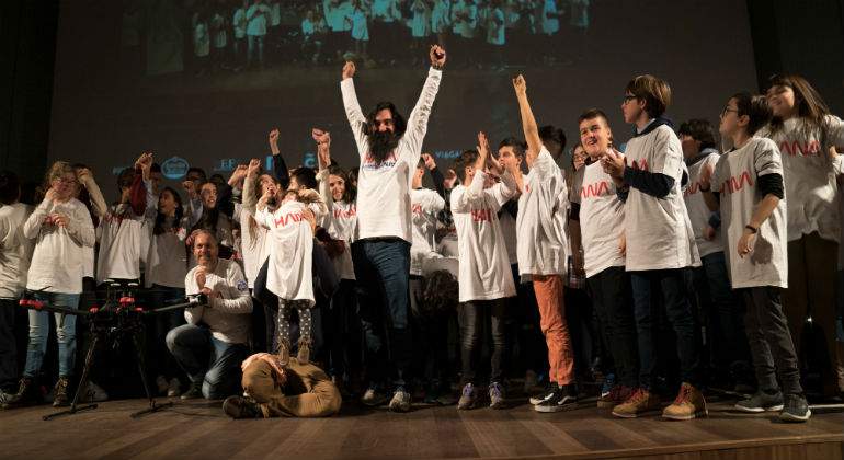 Alumnos-que-participaran-en-las-primeras-misiones-de-HANA1111.jpg