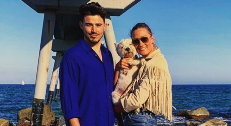 mireia-belmonte-angel-capel-novios-770.png