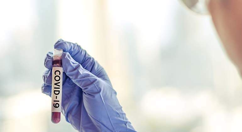 Coronavirus_probeta_Istock.jpg