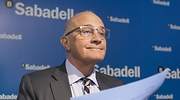 ¿Baile de BBVA y Sabadell a la vista? Las opciones que tiene el banco catalán para seguir en solitario