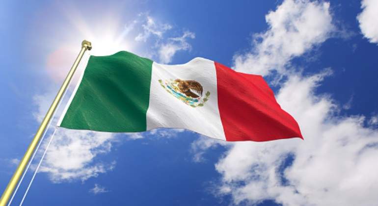 mexico-flag-getty.jpg