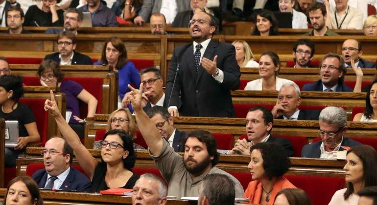 Parlament-cataluna-6sept2017-EFE.jpg