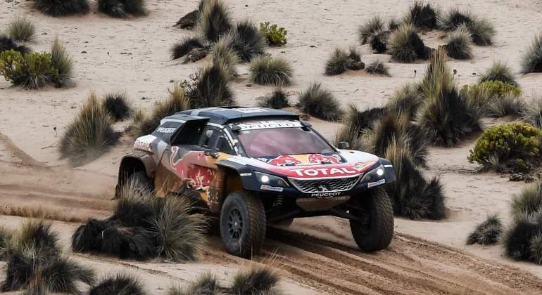 sainz-dakar-2018-02.jpg