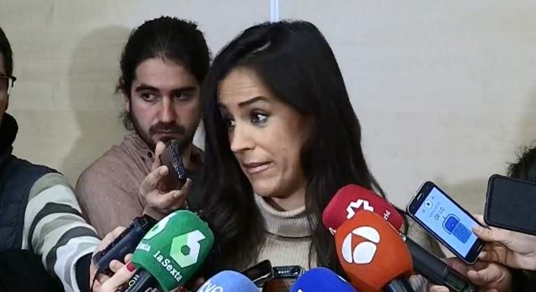 Begoña Villacís habría ocultado durante tres años seguidos la sociedad patrimonial que administraba junto a su marido