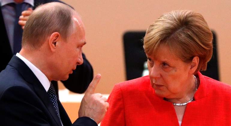 merkel-putin-reuters.jpg