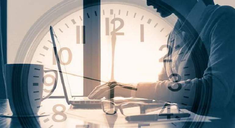 700x420_trabajo-reloj-istock.jpg
