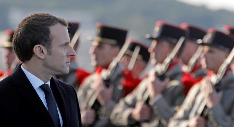 Macron-militares-19enero2018-Reuters.jpg