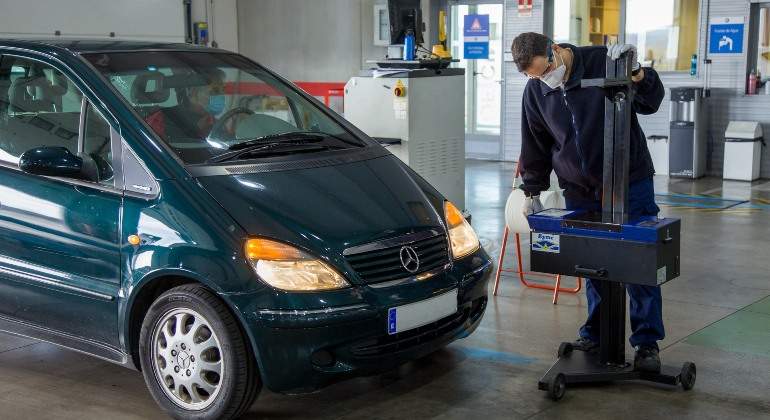 aeca-itv-inspeccion-desfavorable-negativa-europapress.jpg