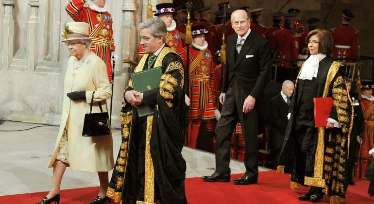 reina-isabel-ii-john-bercow-apertura-parlamento-reino-unido-reuters-770x420.jpg