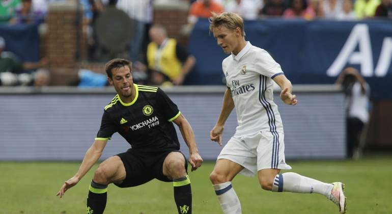 Odegaard-amistoso-Chelsea-2016-reuters.jpg