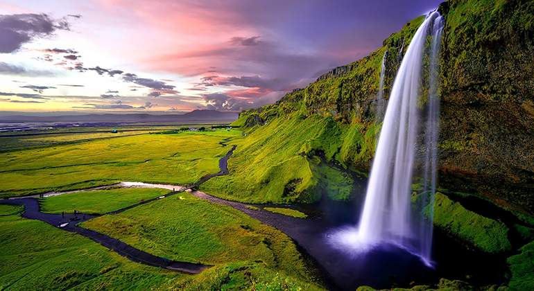VIAJES-ISLANDIA-Seljalandsfoss_A.jpg