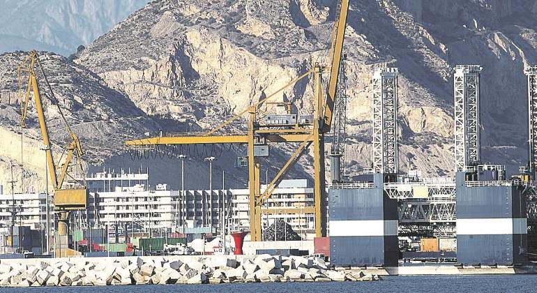 alicante-zonafranca.jpg