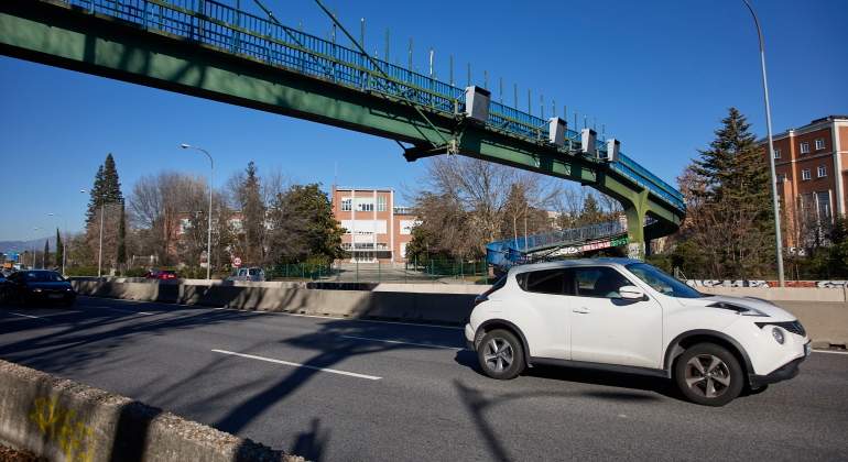 coche-dgt-etiquetas-ambientales-2022-ep.jpg