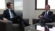 Casado recibe a Aznar en Génova