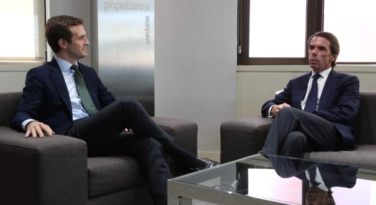 aznar-casado-genova-efe.jpg