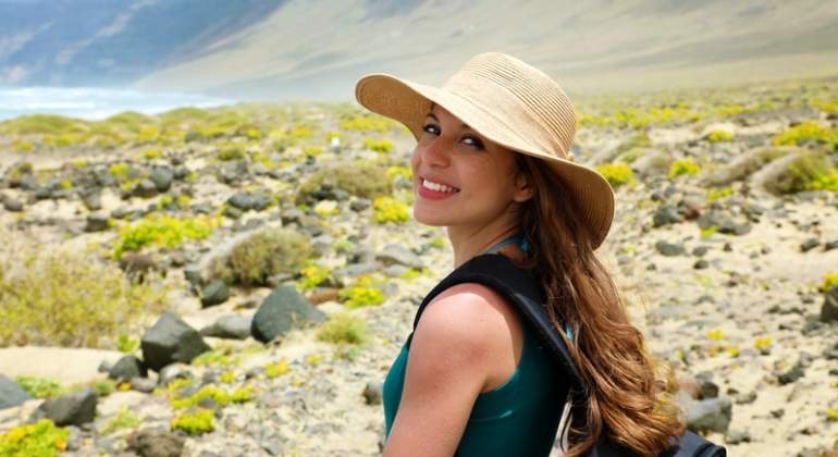 Una turista en Lanzarote Canarias