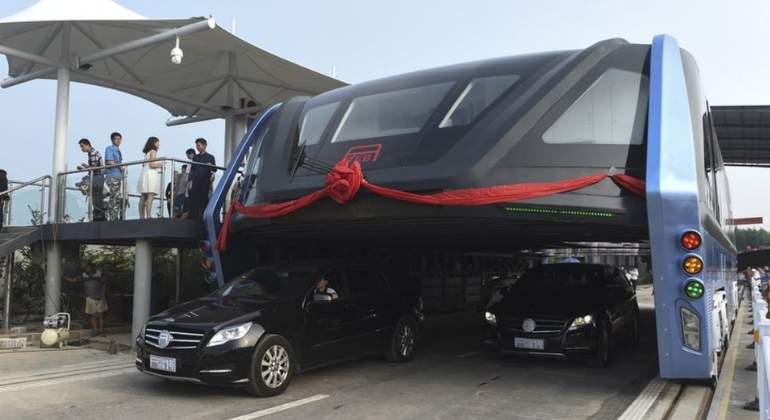 autobus-china.jpg