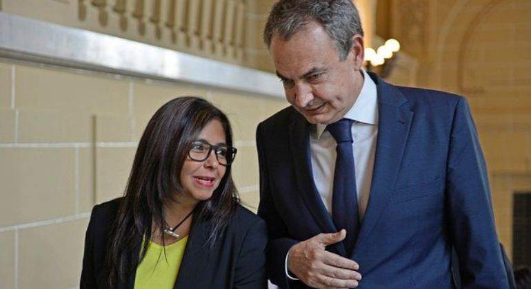 zapatero-delcy-770-1-1-1-11.jpg
