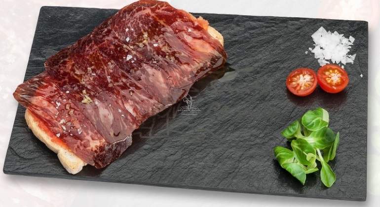 caviar-de-wagyu-1.jpg