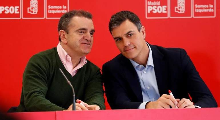 franco-sanchez-psoe-efe.jpg