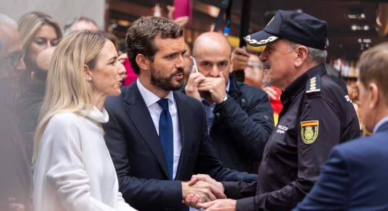 casado-policia-barcelona-ep.jpg