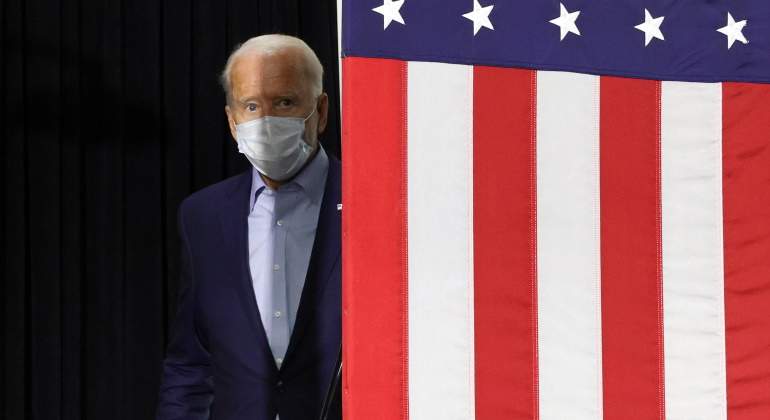 biden-eeuu-bandera-reuters.jpg