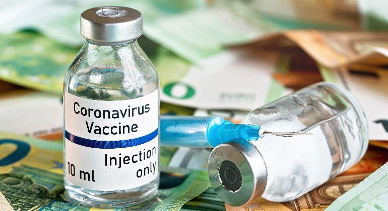 vacuna-coronavirus-euros-alamy.jpg