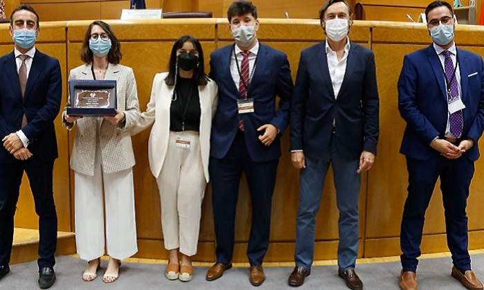 770-x-420-Entrega-de-Premios-V-Liga-de-Debate-Juridico-de-Fedej-EE.jpg