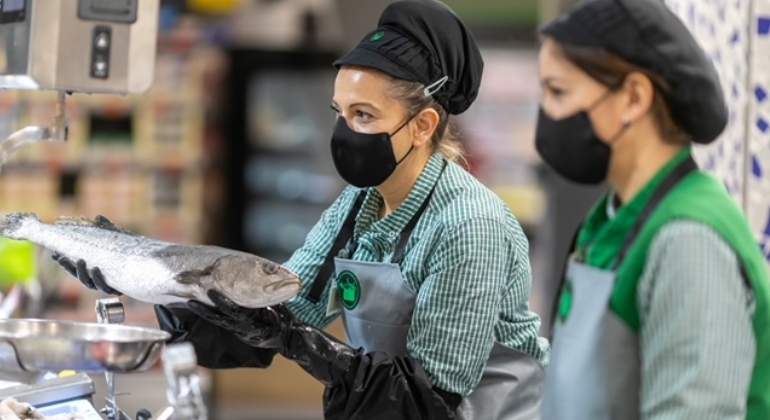 Mercadona-trabajadora-nueva.jpg