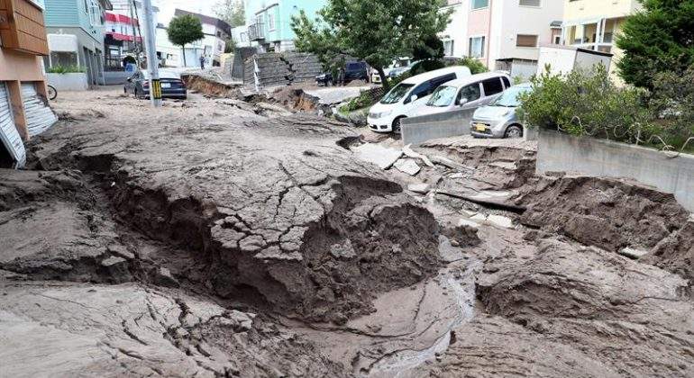 japon-terremoto-sapporo.jpg