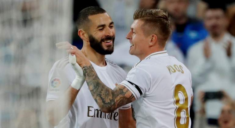 benzema-kroos-celebran-leganes-reuters.jpg