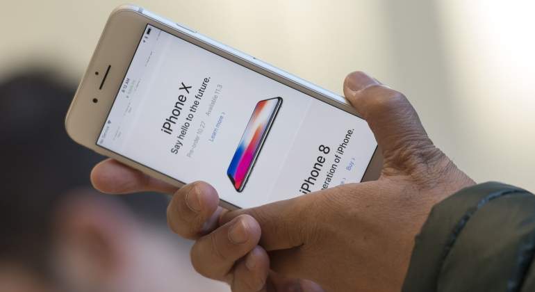 apple-iphone-x-770.jpg