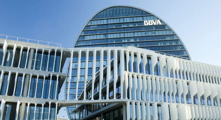 bbva-vela-color-770.jpg