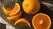 El motivo por el que no volverás a tirar la piel de naranja: sus beneficios y propiedades
