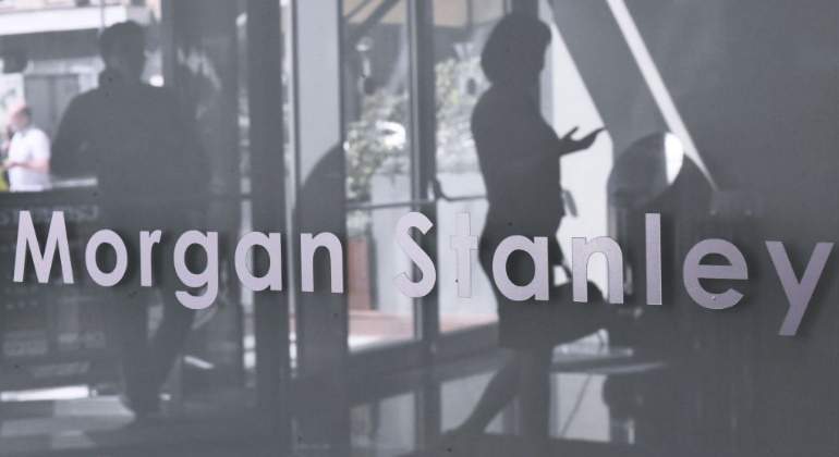 morgan-stanley-letrero-reflejo-personas-getty-770x420.jpg