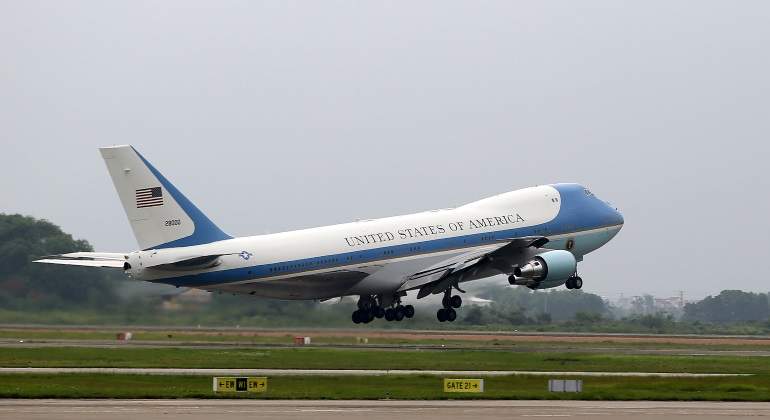 air-force-one-reuters.jpg