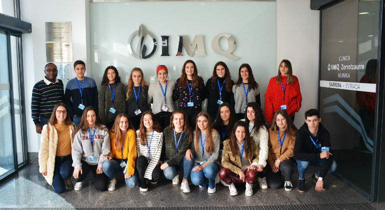 Visita-alumnos-IMQ-defini.jpg