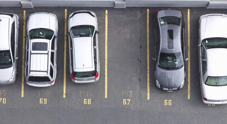Absentismo-Parking-vacio.jpg
