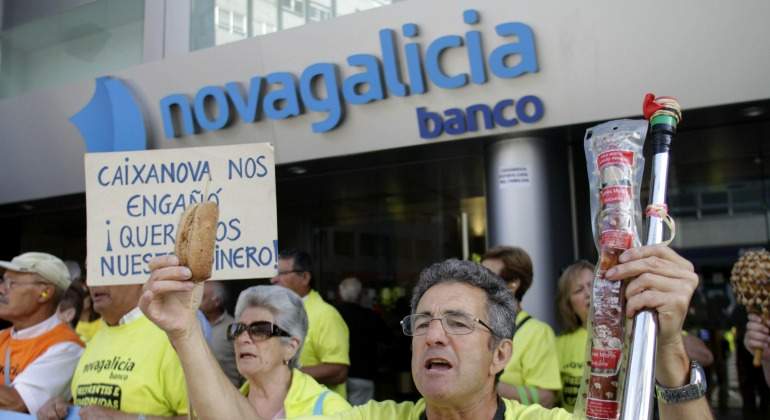 novagalicia-preferentistas.jpg