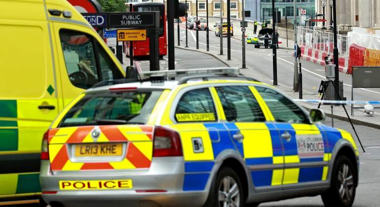 londres-atentado-policia.jpg