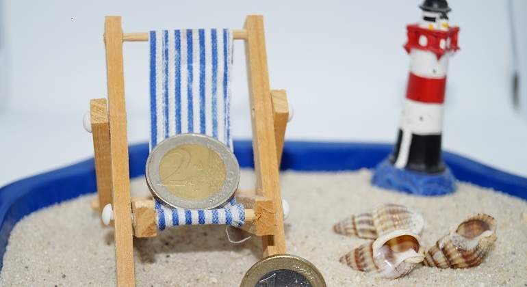 playa-dinero-calculo-dreamstime.jpg