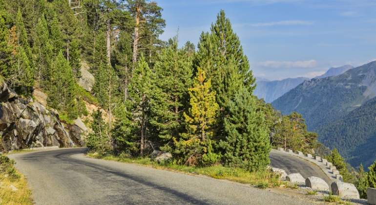 pirineos-carretera-dreams.jpg