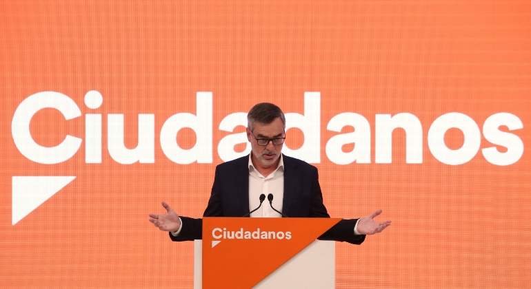 villegas-ciudadanos-3junio19-efe.jpg