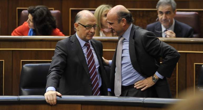 montoro-guindos-congreso-hablando.jpg
