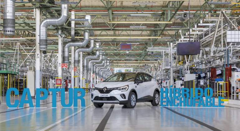 renault-captur-hibrido-enchufable-valladolid.jpg
