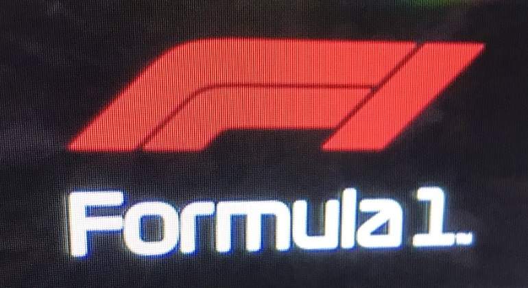 f1-logo.jpg