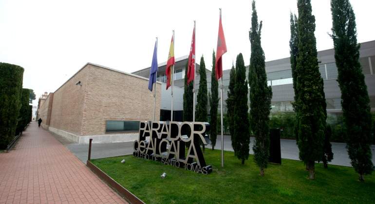 paradores.jpg