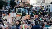 Miles de agricultores y tractores colapsan el centro de Valencia para reclamar unos precios justos